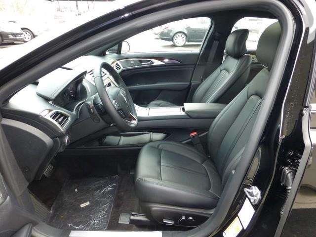 2017 Lincoln MKZ Reserve 4dr Sedan